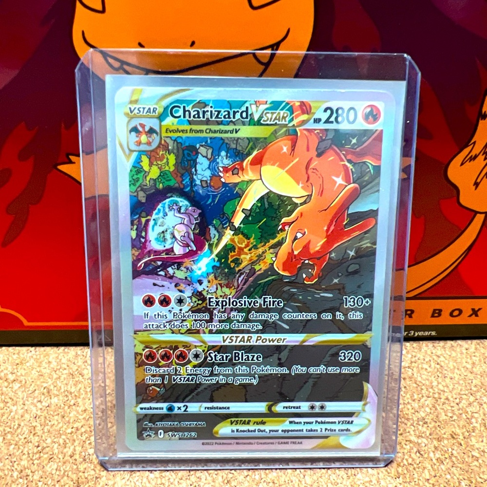 Pokémon TCG Charizard VSTAR SWSH Black Star Promos SWSH262 Holo Promo